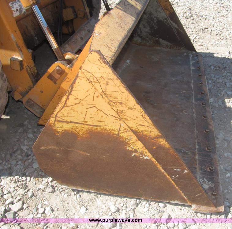 image for item F7103 2000 Case 1845C skid steer