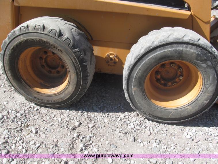 image for item F7103 2000 Case 1845C skid steer