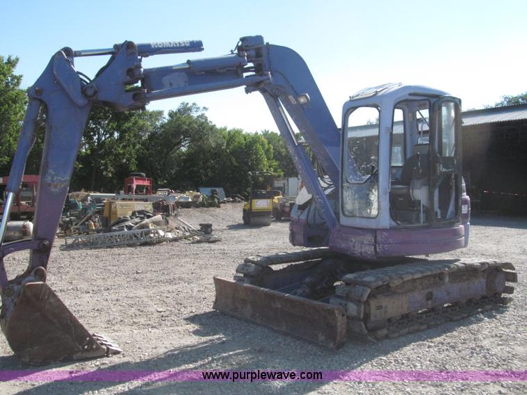 image for item F7104 Komatsu PC75UU-3 excavator