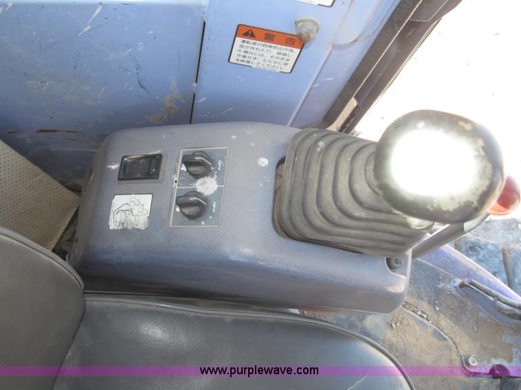 image for item F7104 Komatsu PC75UU-3 excavator