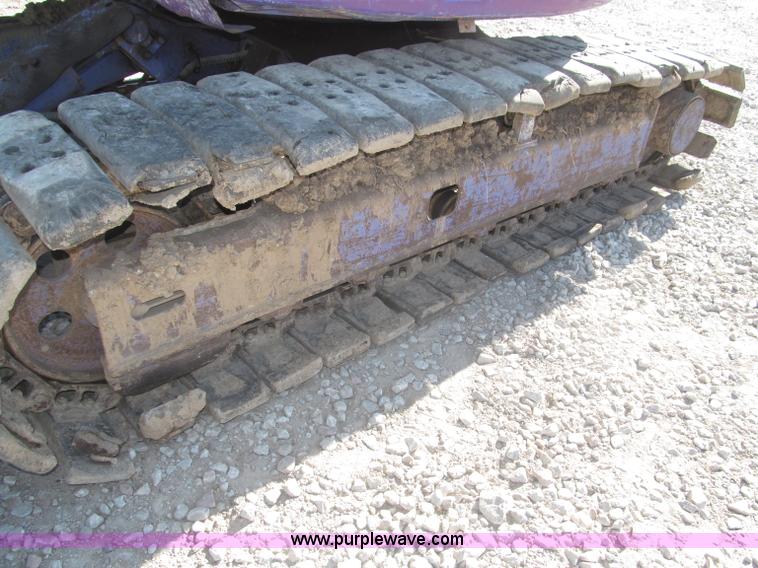 image for item F7104 Komatsu PC75UU-3 excavator