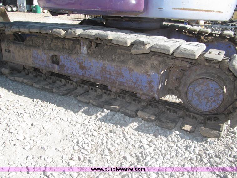 image for item F7104 Komatsu PC75UU-3 excavator