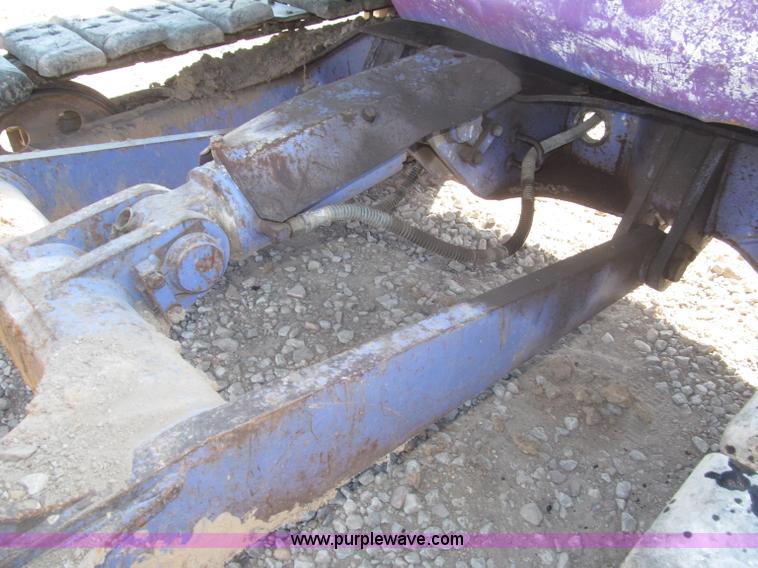 image for item F7104 Komatsu PC75UU-3 excavator