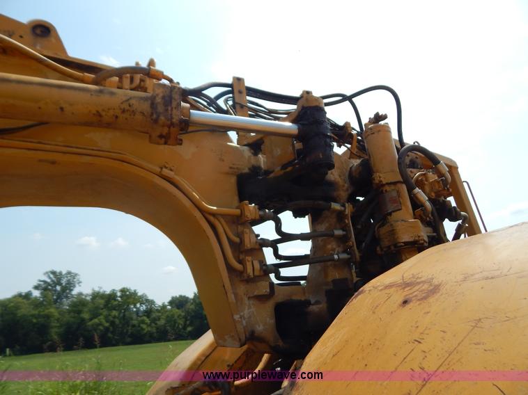 image for item G3415 1978 Caterpillar 627B scraper
