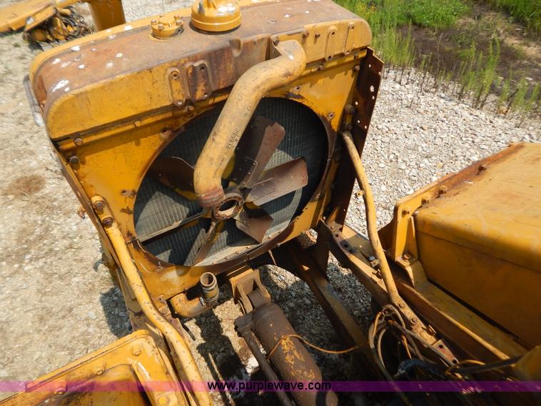 image for item G3415 1978 Caterpillar 627B scraper