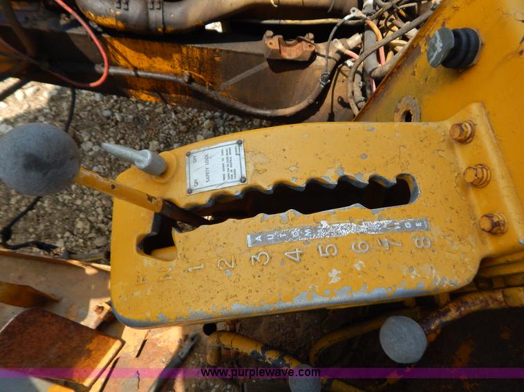 image for item G3415 1978 Caterpillar 627B scraper