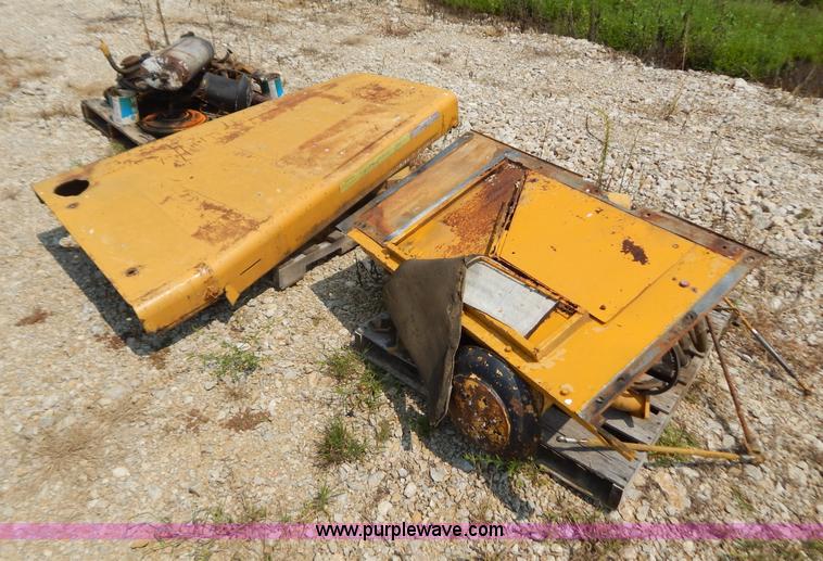 image for item G3415 1978 Caterpillar 627B scraper