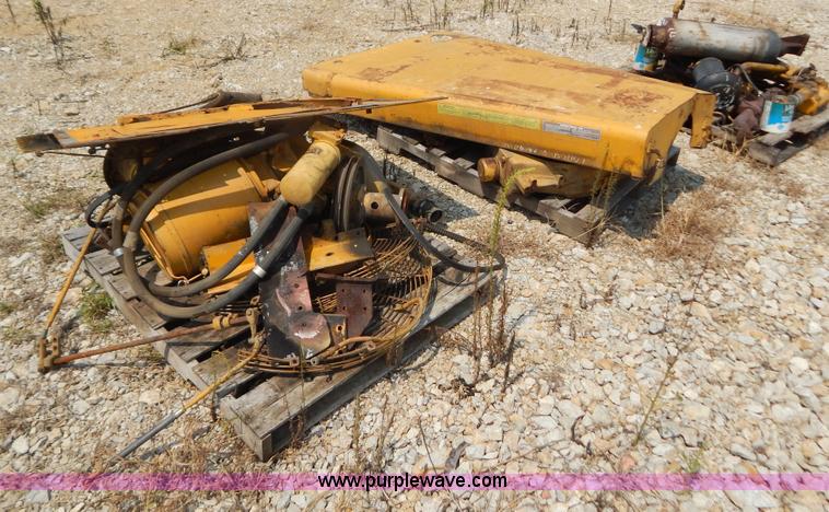 image for item G3415 1978 Caterpillar 627B scraper