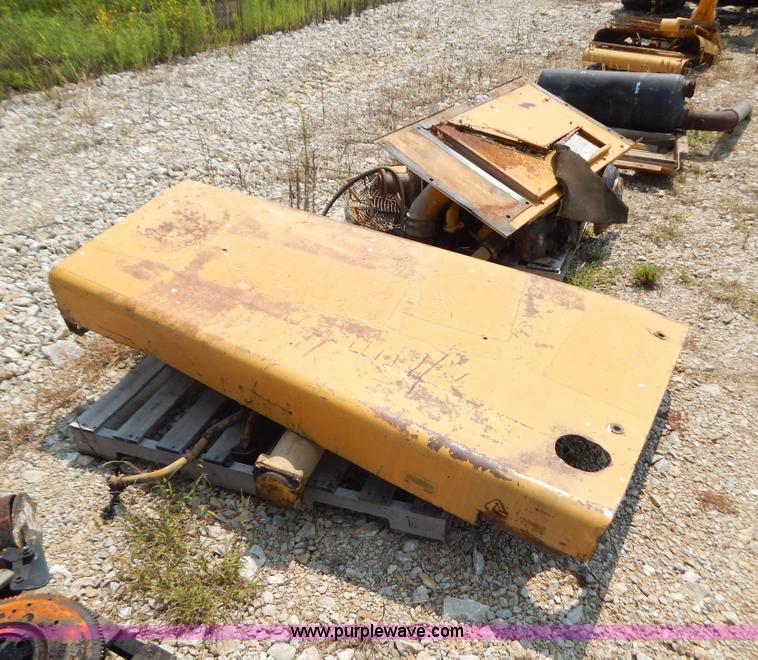 image for item G3415 1978 Caterpillar 627B scraper