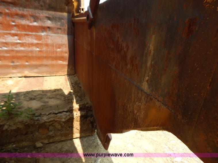 image for item G3416 1978 Caterpillar 627B scraper