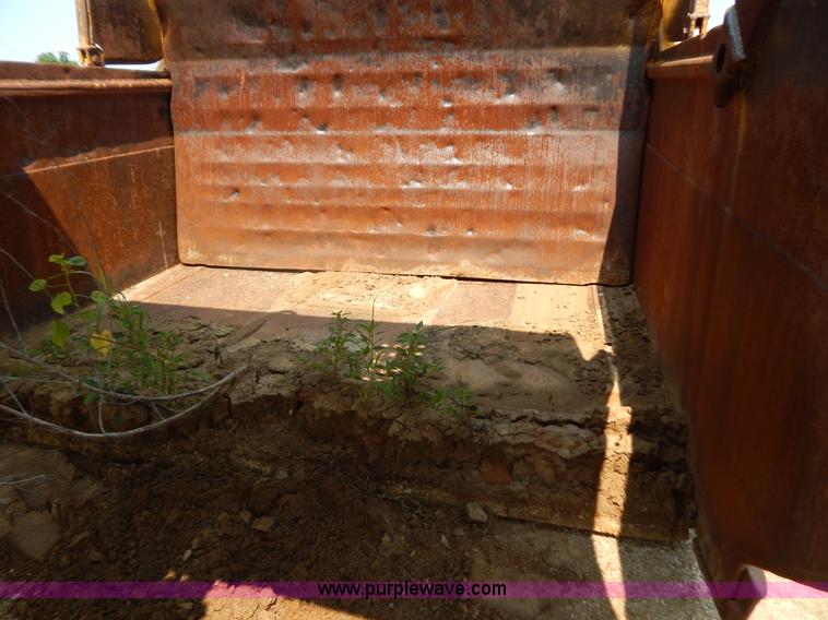 image for item G3416 1978 Caterpillar 627B scraper