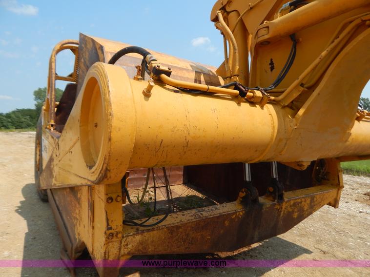image for item G3416 1978 Caterpillar 627B scraper