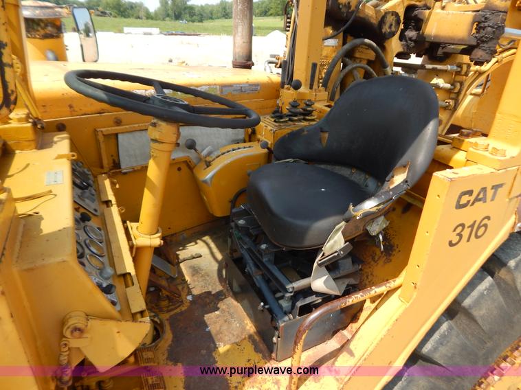 image for item G3416 1978 Caterpillar 627B scraper