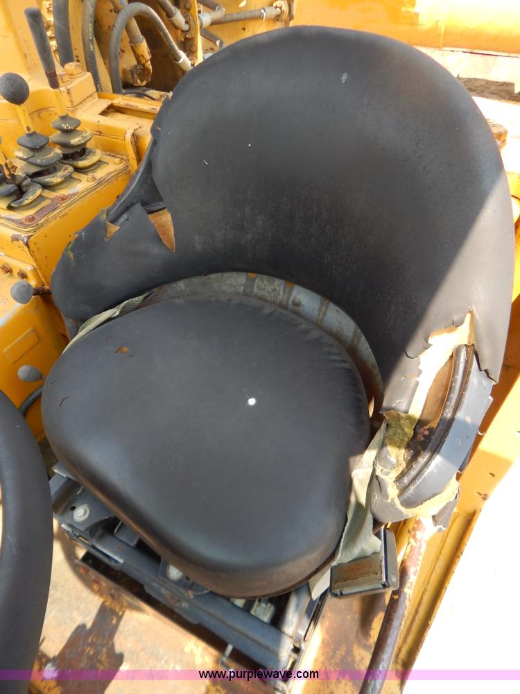 image for item G3416 1978 Caterpillar 627B scraper