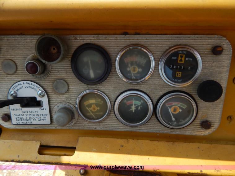 image for item G3416 1978 Caterpillar 627B scraper