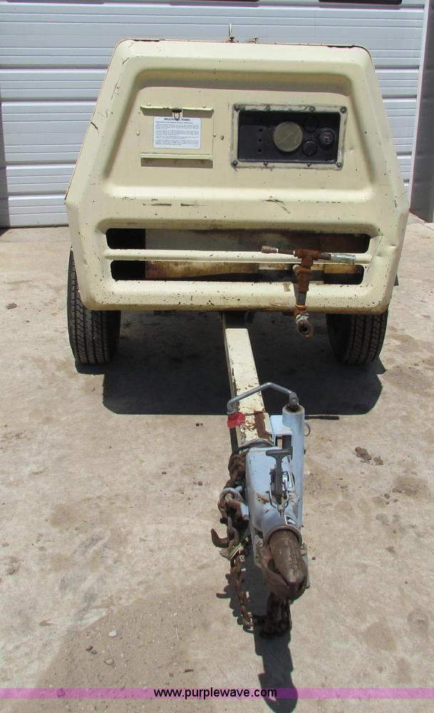 image for item G4083 Ingersoll Rand 100 portable air compressor