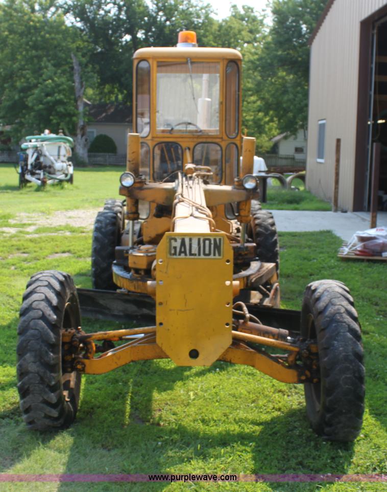 image for item G4114 Galion 503A motor grader