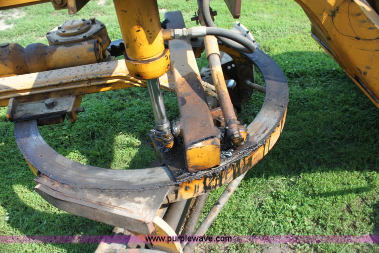 image for item G4114 Galion 503A motor grader