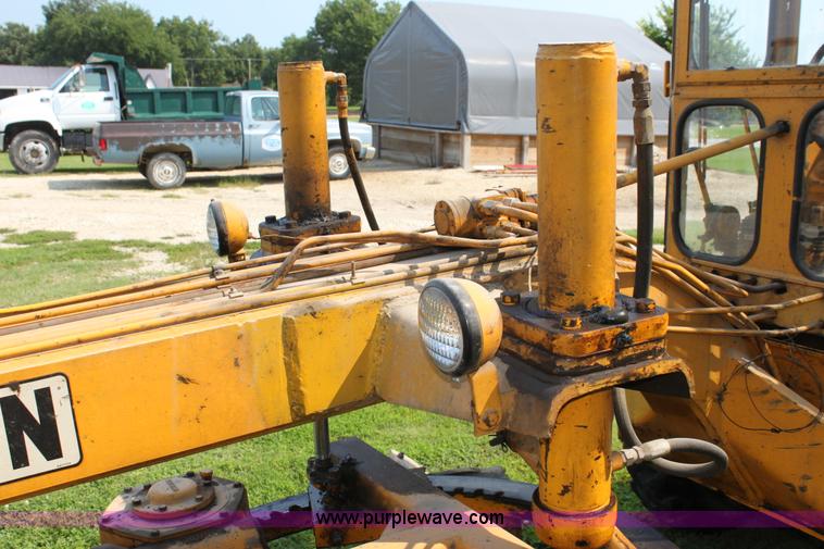 image for item G4114 Galion 503A motor grader