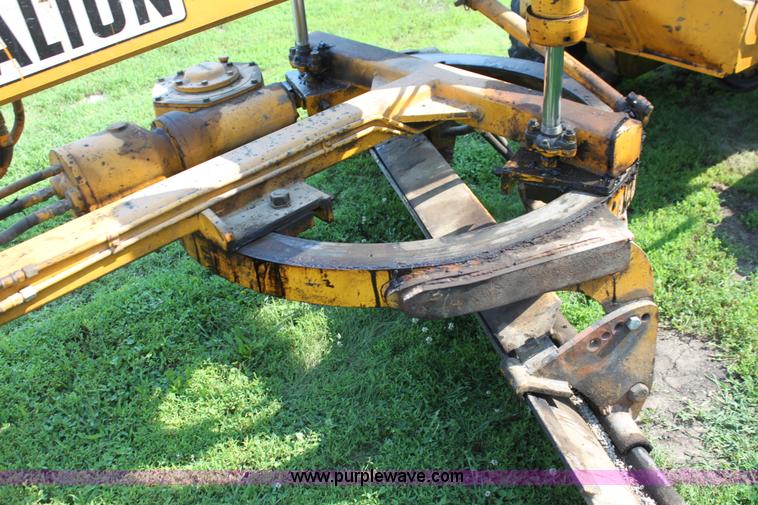 image for item G4114 Galion 503A motor grader