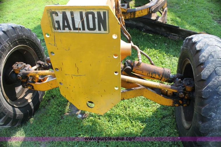 image for item G4114 Galion 503A motor grader