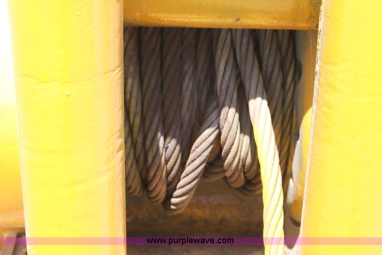 image for item G4121 1981 Caterpillar D6D dozer