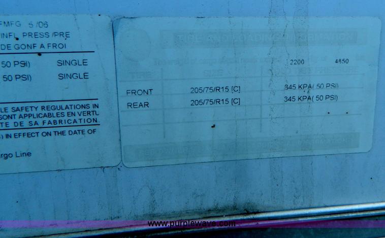 image for item G7972 2006 North American cargo trailer