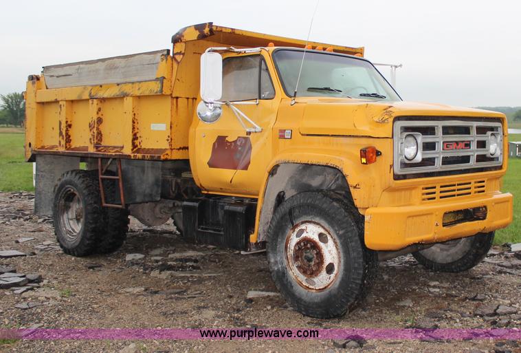 image for item H6503 1981 GMC TopKick dump truck