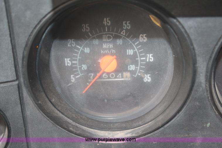 image for item H6503 1981 GMC TopKick dump truck