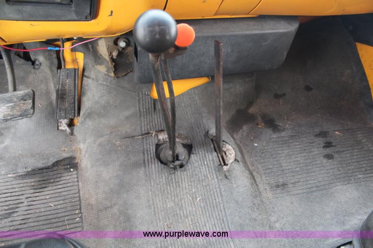 image for item H6503 1981 GMC TopKick dump truck