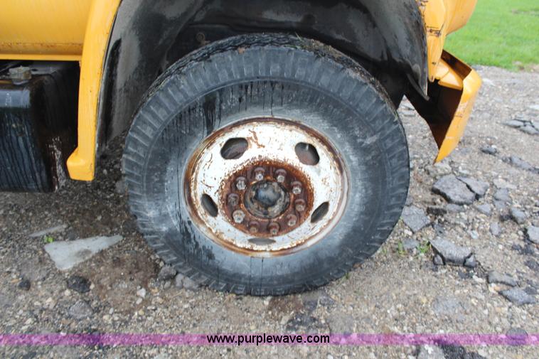 image for item H6503 1981 GMC TopKick dump truck
