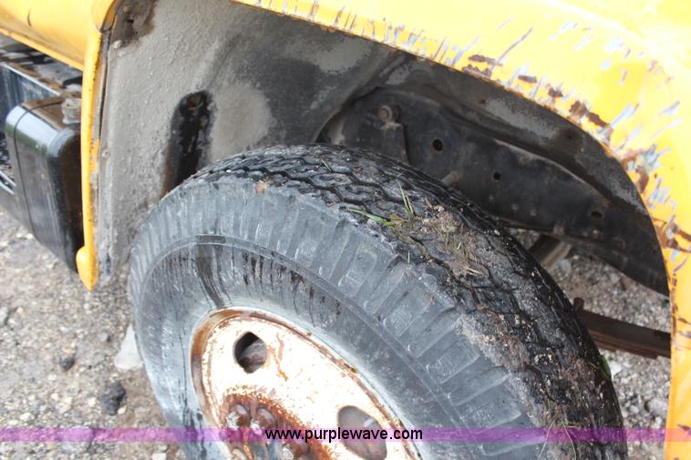 image for item H6503 1981 GMC TopKick dump truck