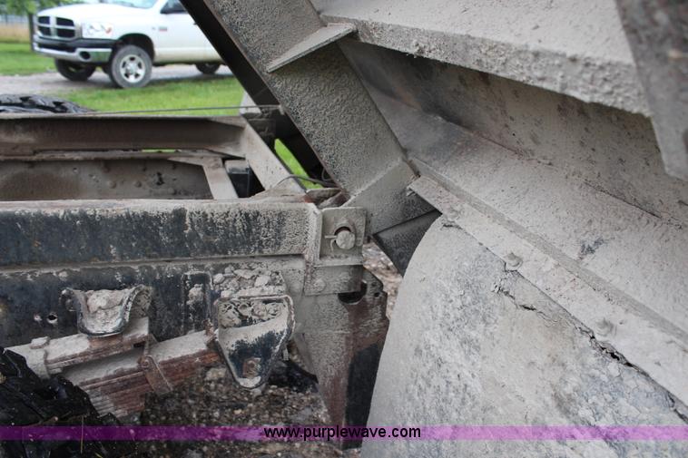 image for item H6503 1981 GMC TopKick dump truck