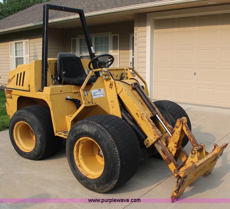 image for item H6513 Magnum 136A sod loader