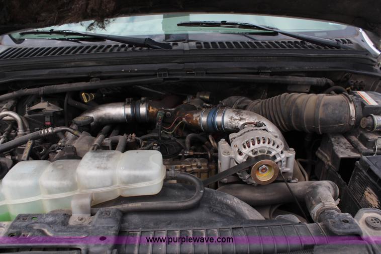 image for item H6516 1999 Ford F550 Super Duty bucket truck