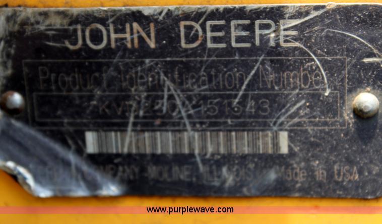 image for item H6519 1999 John Deere 250 skid steer