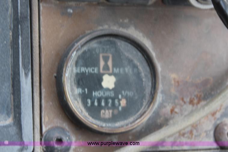 image for item H6523 1995 Caterpillar 963B track loader