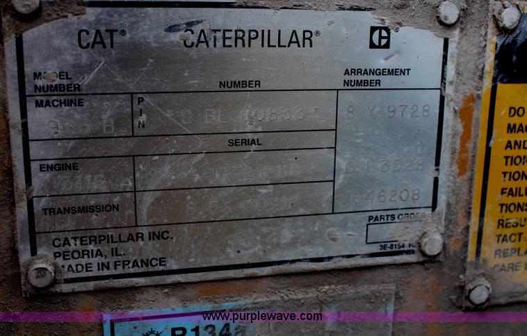 image for item H6523 1995 Caterpillar 963B track loader