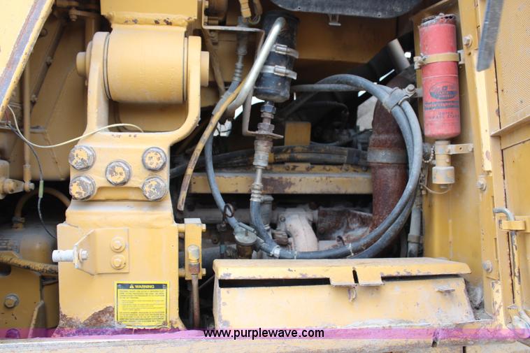 image for item H6523 1995 Caterpillar 963B track loader
