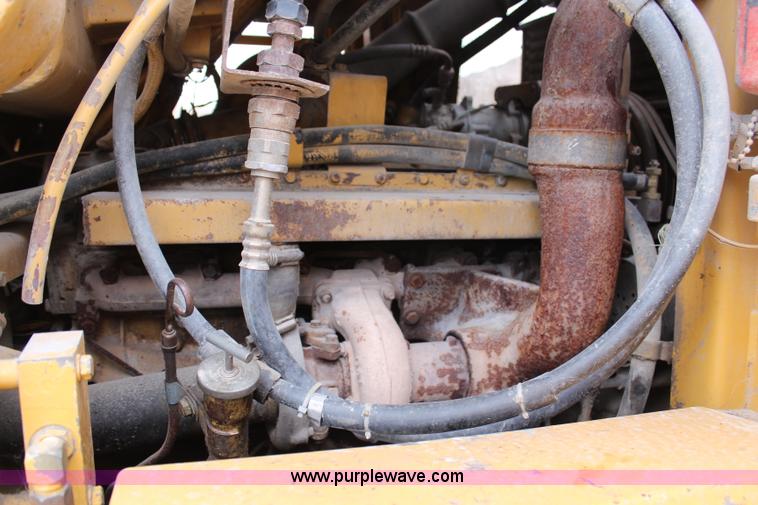 image for item H6523 1995 Caterpillar 963B track loader