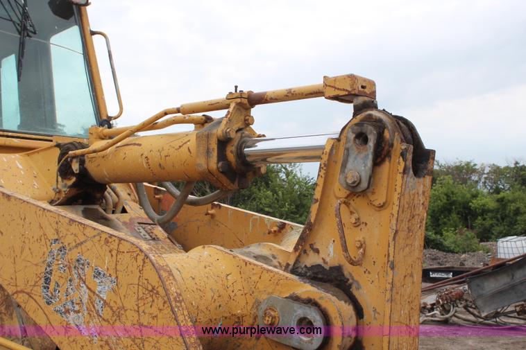 image for item H6523 1995 Caterpillar 963B track loader