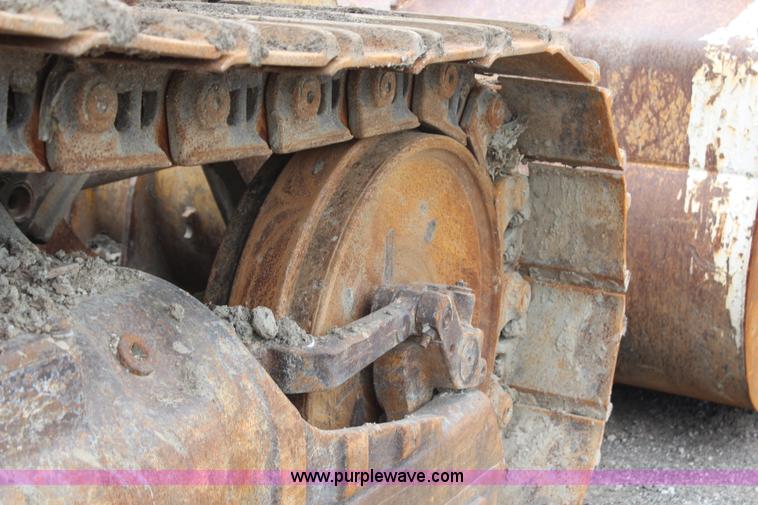 image for item H6523 1995 Caterpillar 963B track loader