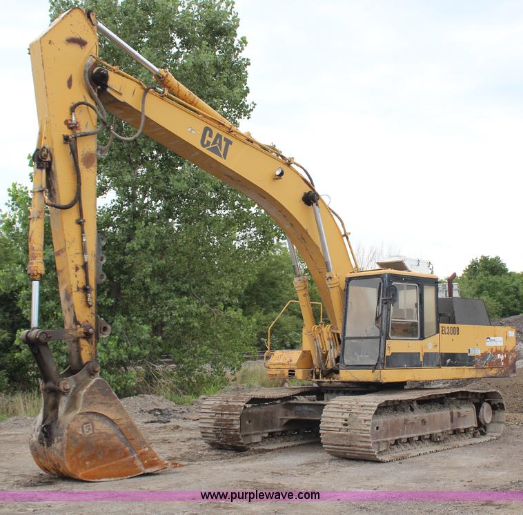 image for item H6524 1990 Caterpillar EL300B excavator