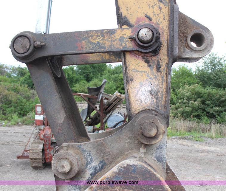 image for item H6524 1990 Caterpillar EL300B excavator
