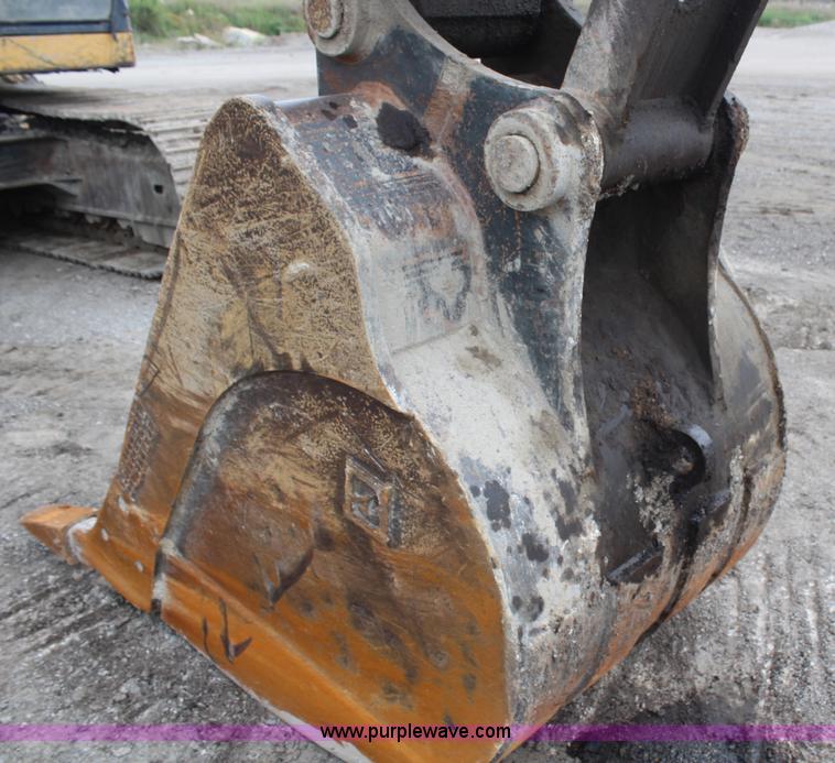image for item H6524 1990 Caterpillar EL300B excavator