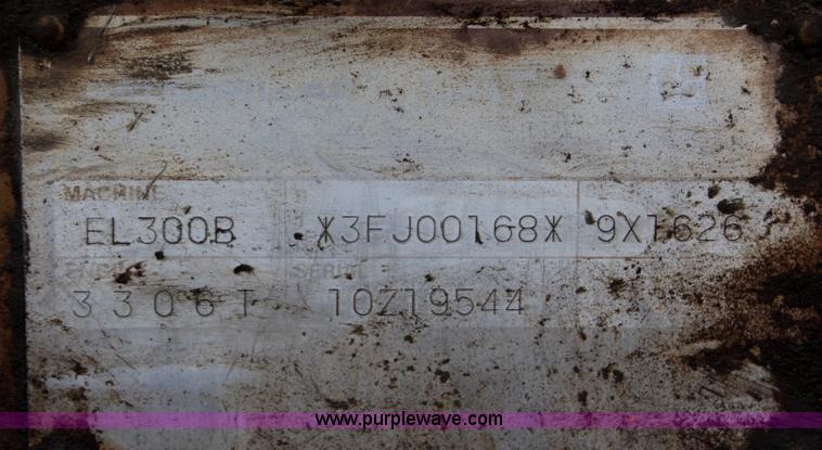 image for item H6524 1990 Caterpillar EL300B excavator