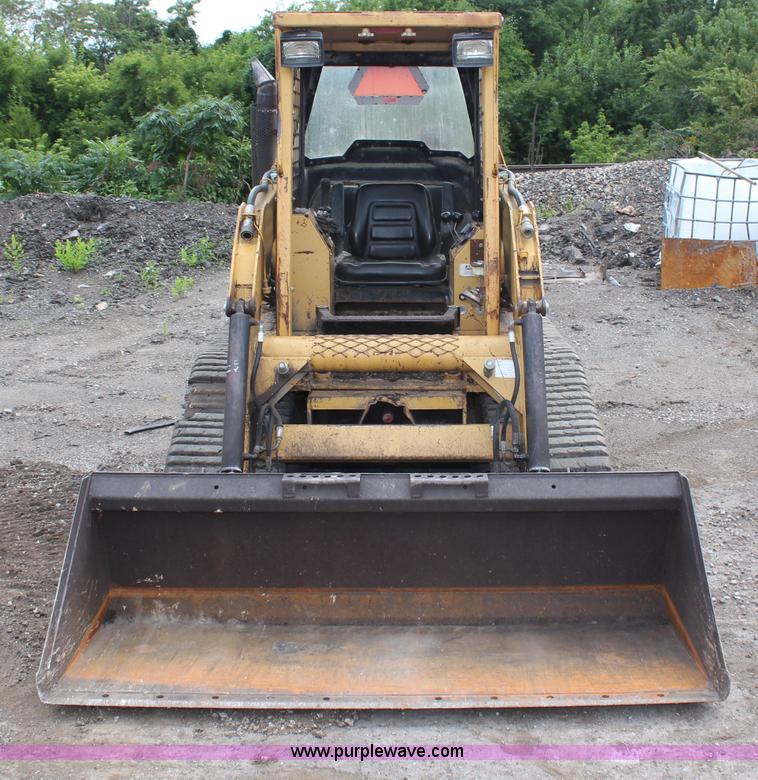 image for item H6527 ASV HD4500 track skid steer