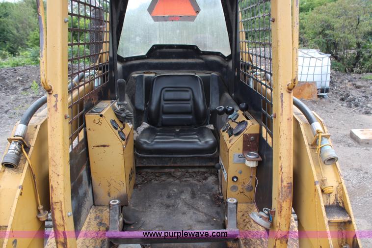 image for item H6527 ASV HD4500 track skid steer