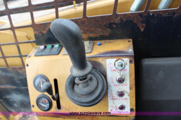 image for item H6527 ASV HD4500 track skid steer