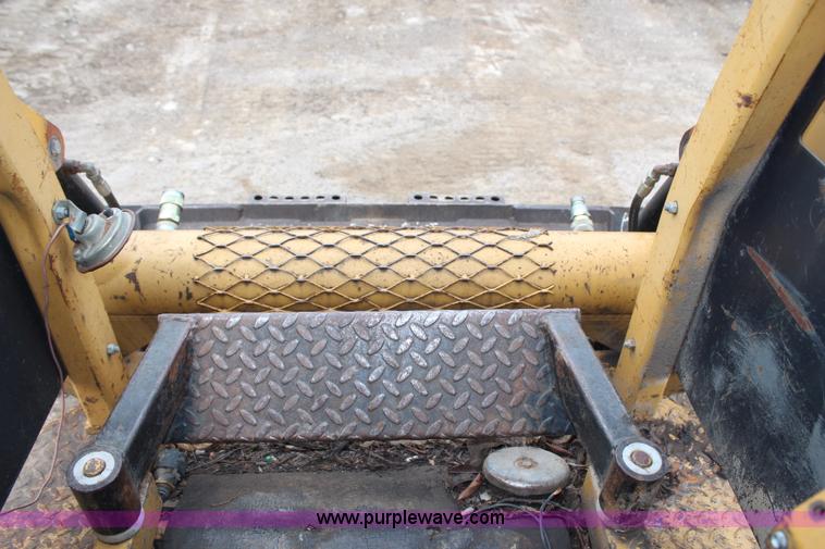 image for item H6527 ASV HD4500 track skid steer